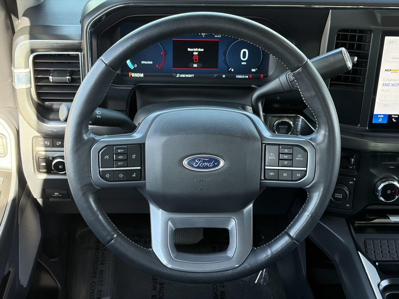 Certified 2024 Ford F350 Lariat w/ Black Appearance Package AWD/4WD image 19
