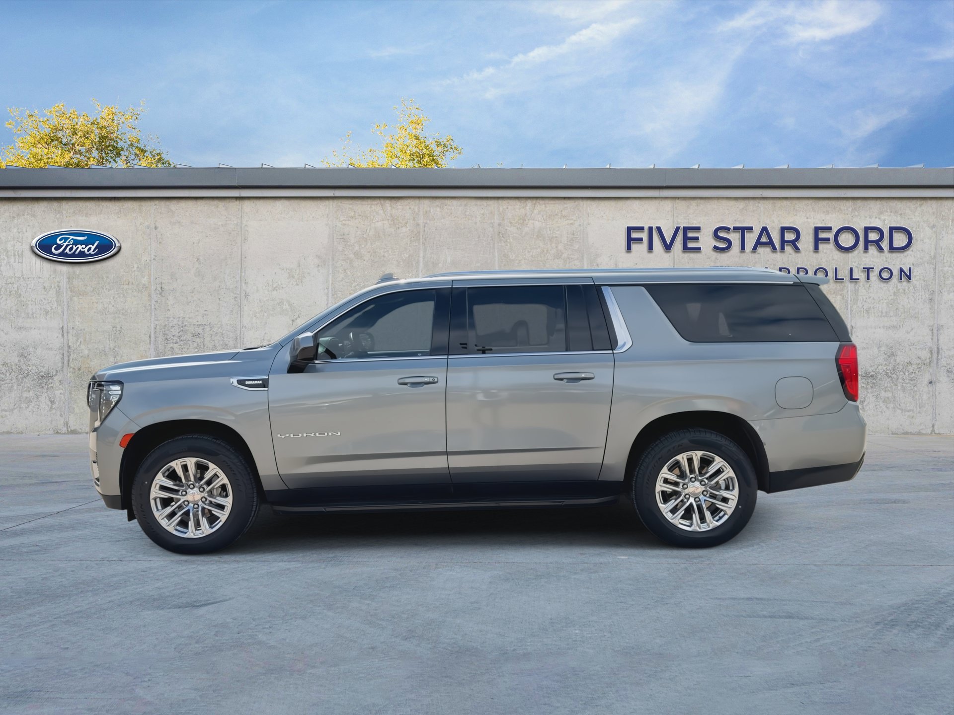 Used 2023 GMC Yukon XL SLE w/ Max Trailering Package RWD image 5