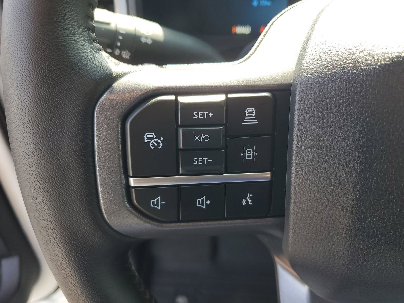 Certified 2024 Ford F150 Lightning Lariat AWD/4WD image 20