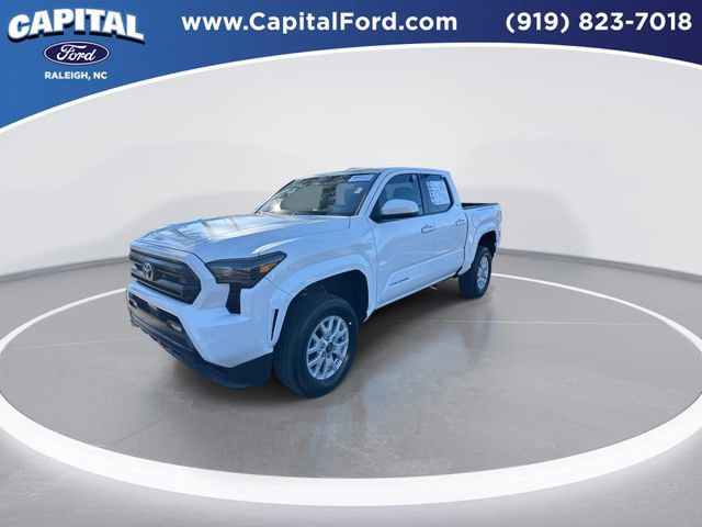 Used 2024 Toyota Tacoma SR5 image 2