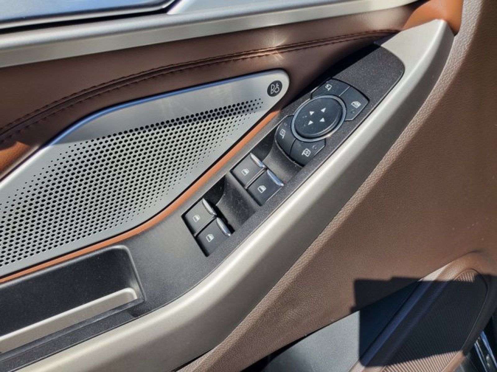 Certified 2023 Ford Explorer King Ranch w/ Technology Package image 15