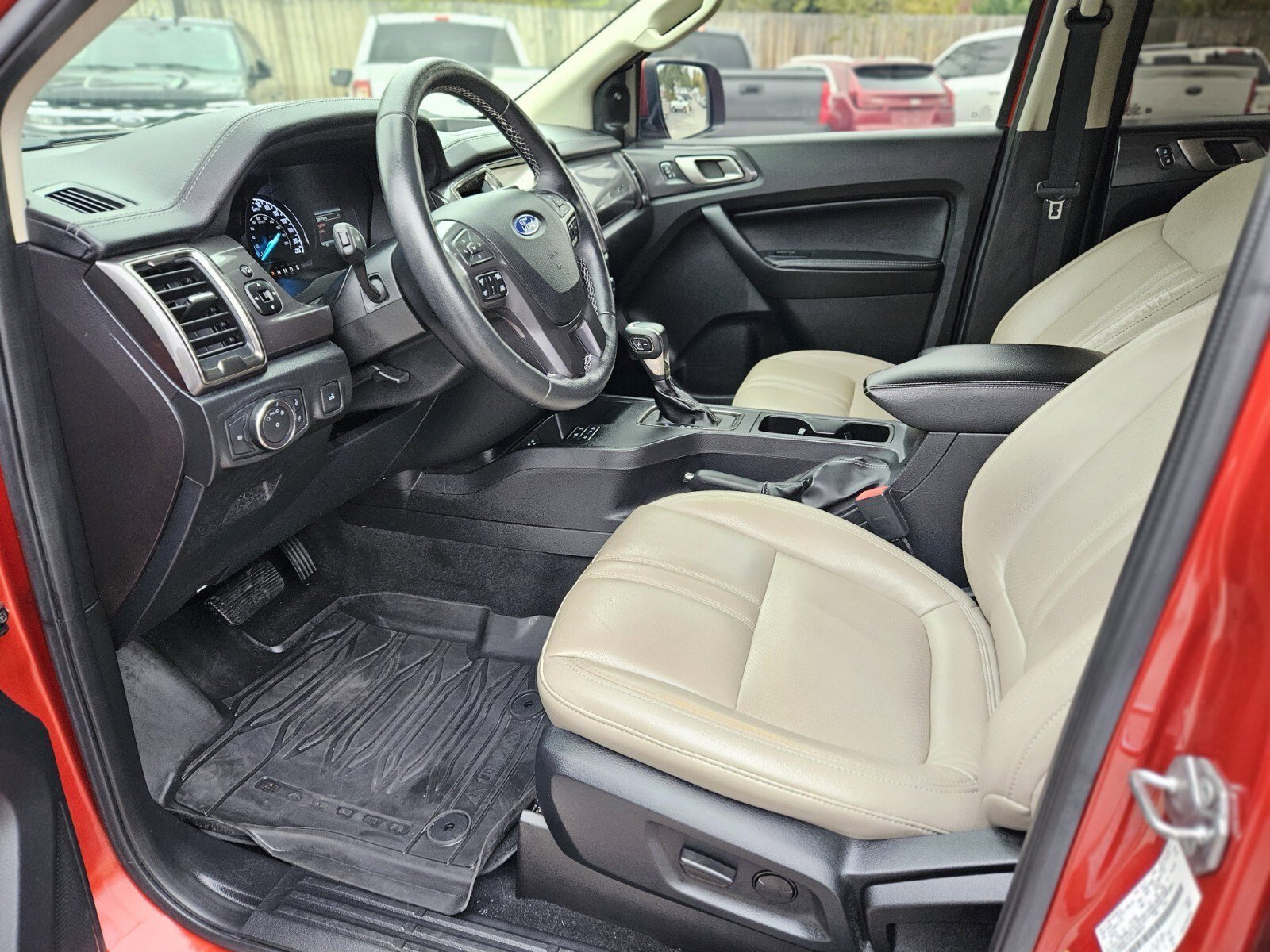 Certified 2019 Ford Ranger Lariat w/ Equipment Group 501A Mid image 20