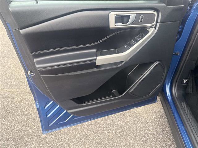 Certified 2022 Ford Explorer XLT image 19