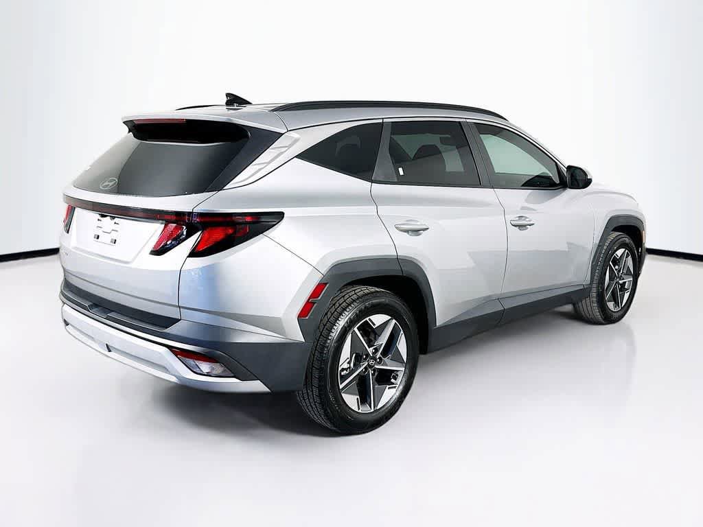 Used 2025 Hyundai Tucson SEL FWD image 5