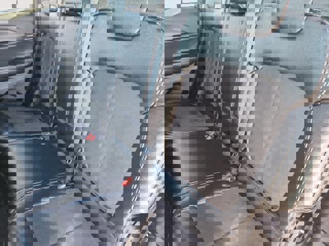 Used 2024 Jeep Grand Cherokee Altitude image 13