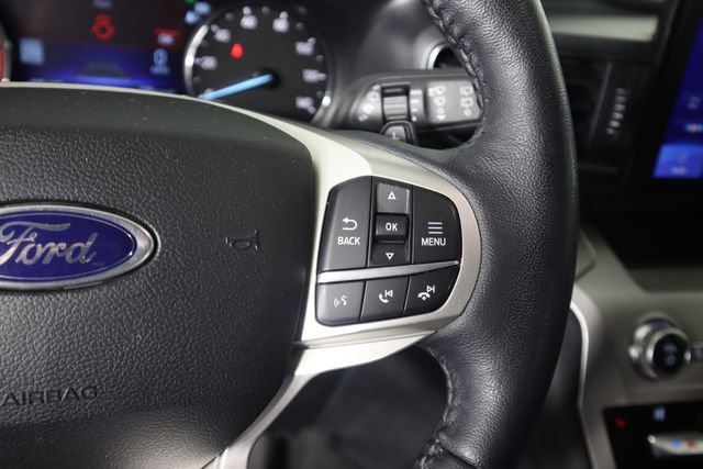 Certified 2020 Ford Explorer XLT w/ Equipment Group 202A AWD/4WD image 39