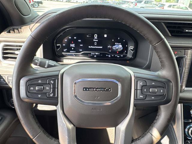 Used 2023 GMC Yukon XL Denali RWD image 29