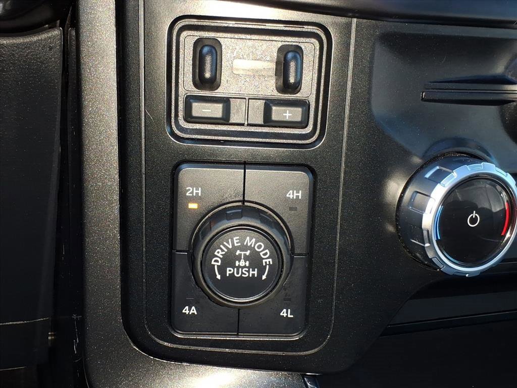 Certified 2023 Ford F150 Lariat w/ Equipment Group 502A High image 16