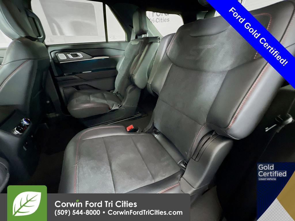 Certified 2025 Ford Explorer ST w/ Sun And Sound Package image 31