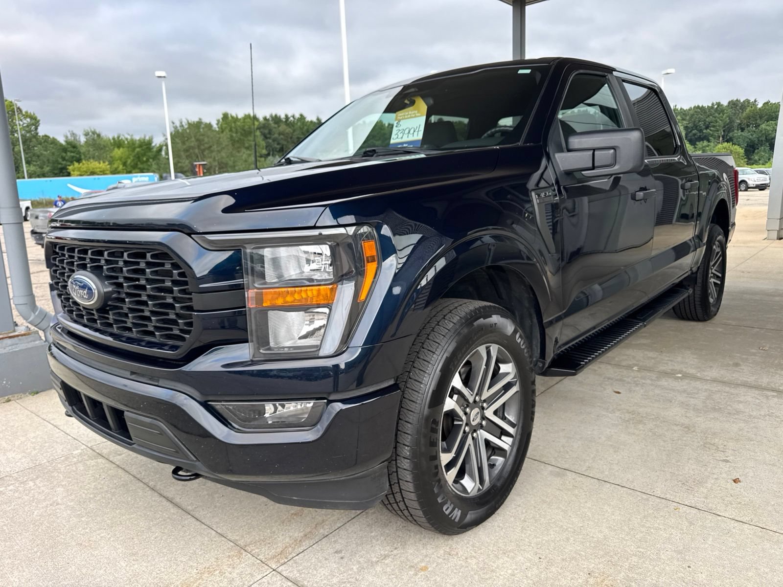 Certified 2023 Ford F150 XL w/ STX Appearance Package AWD/4WD image 3