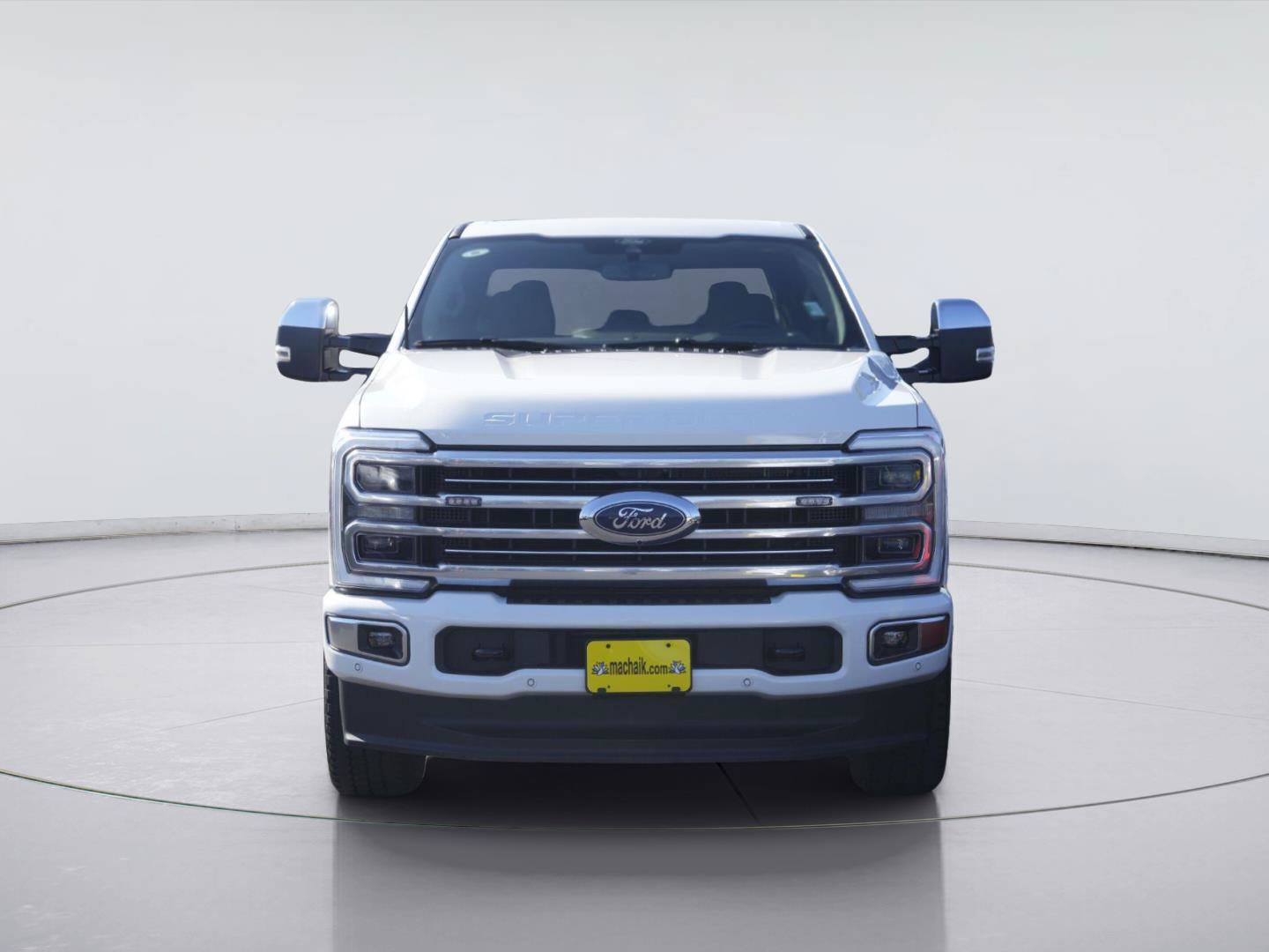 Certified 2026 Ford F250 Platinum w/ Platinum Plus Package AWD/4WD image 3
