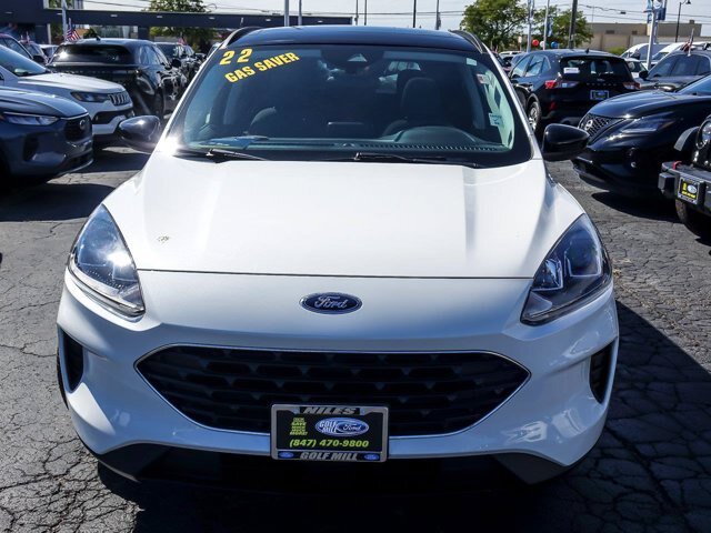 Certified 2022 Ford Escape SE w/ SE Sport Appearance Package FWD image 5