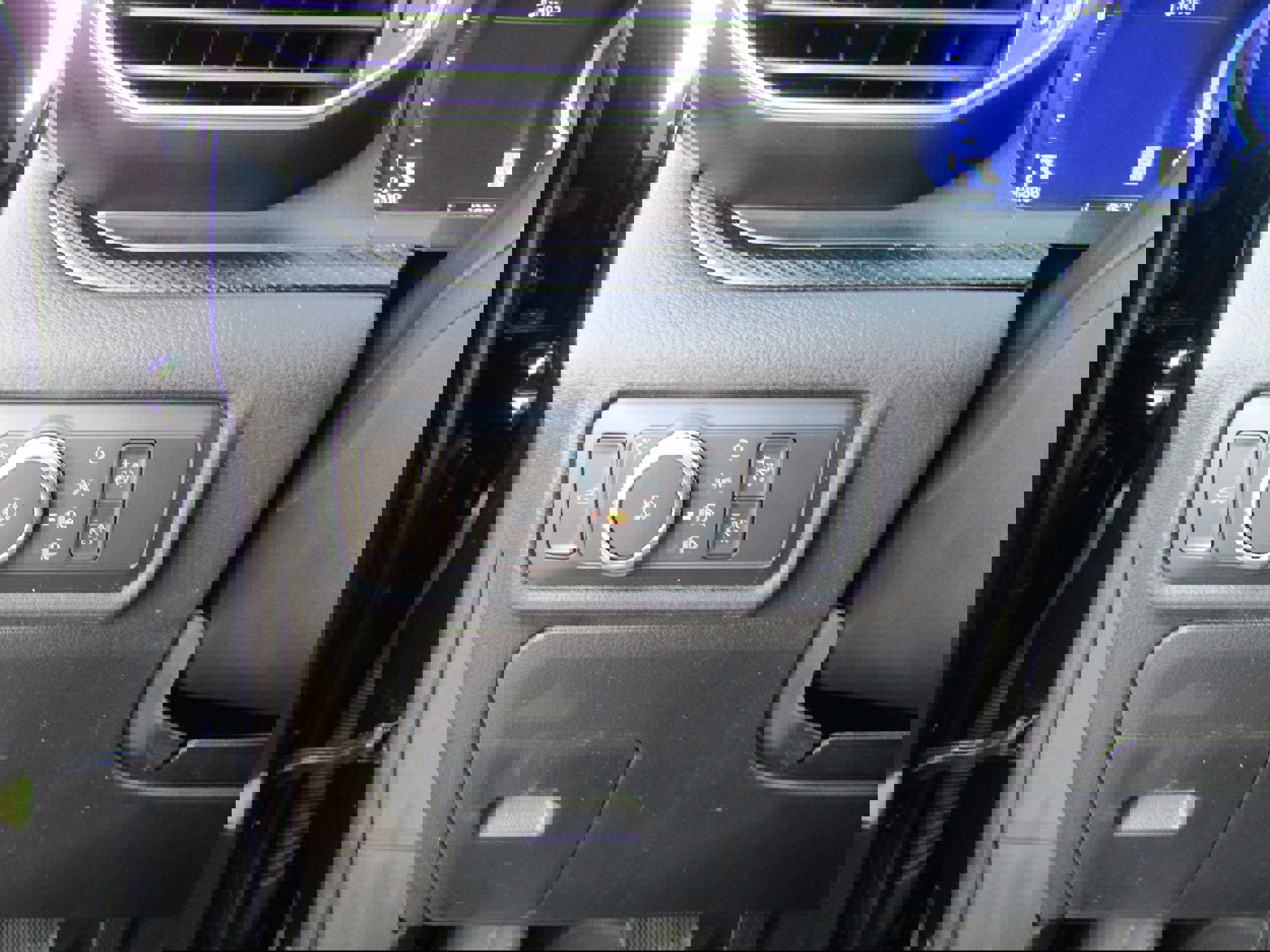 Certified 2022 Ford Explorer ST w/ Equipment Group 401A image 22