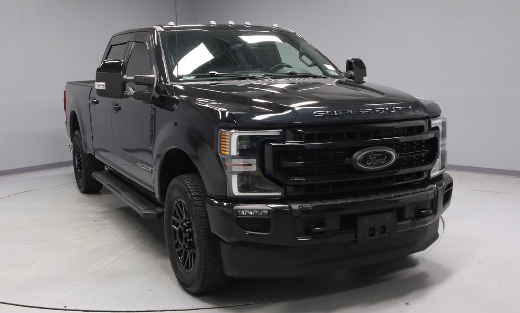 Certified 2022 Ford F350 Lariat w/ Black Appearance Package AWD/4WD image 1
