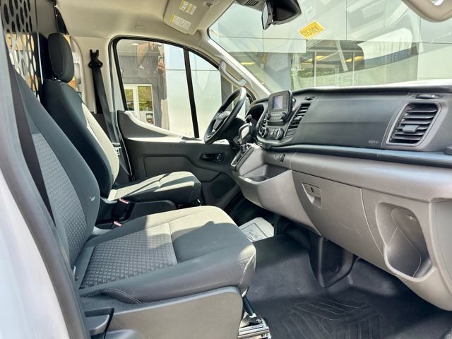 Certified 2025 Ford Transit 250 Low Roof w/ Exterior Upgrade Package RWD image 43