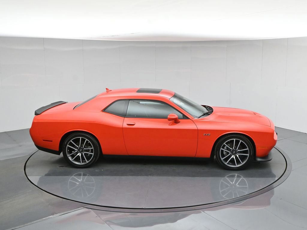 Used 2023 Dodge Challenger R/T image 11