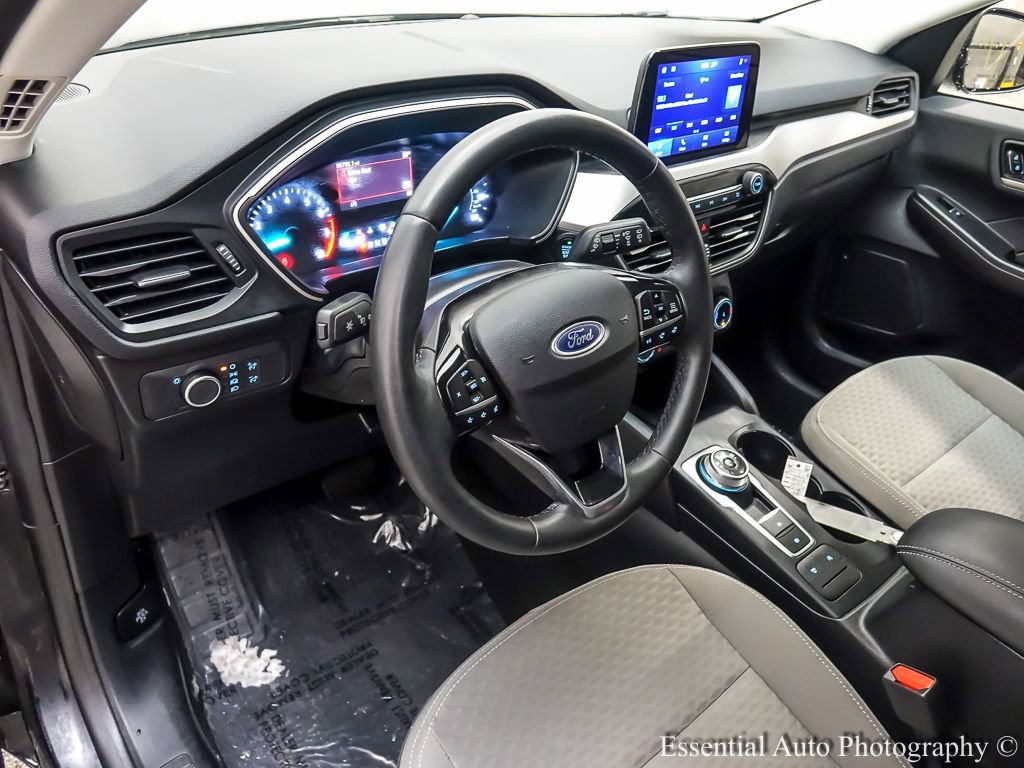 Certified 2022 Ford Escape SE w/ Cold Weather Package FWD image 11