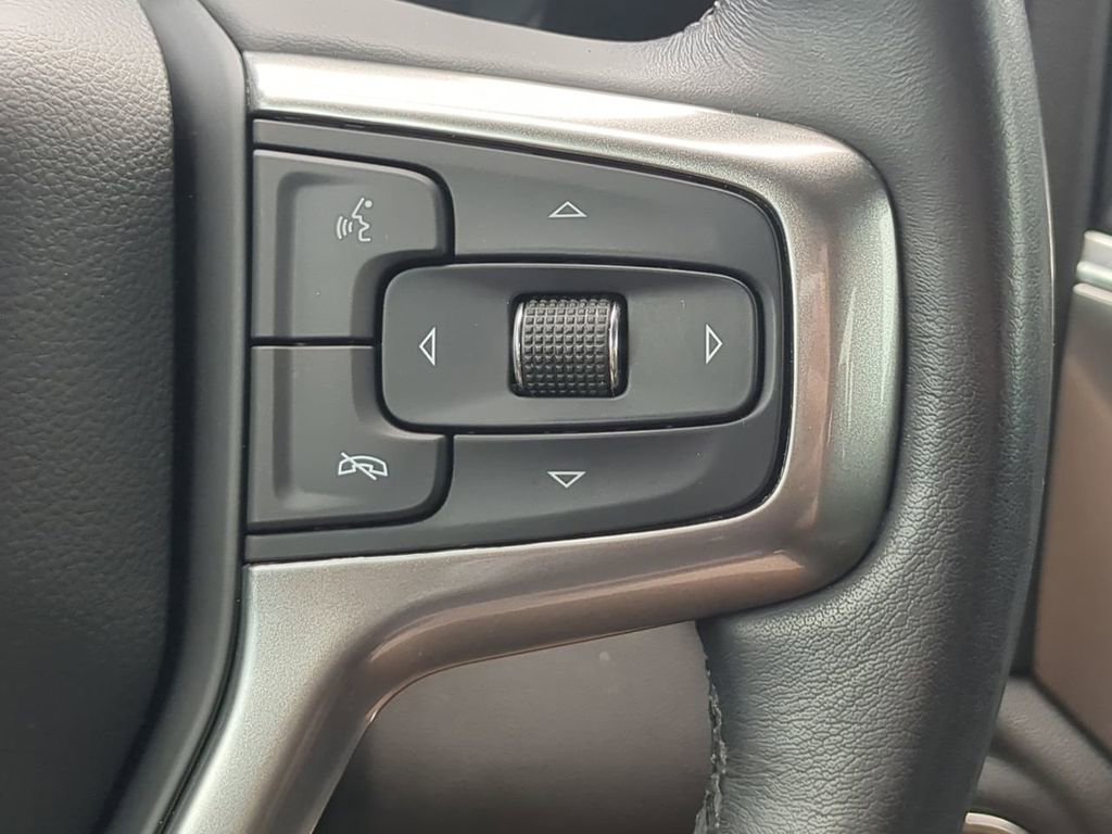 Used 2020 Chevrolet Silverado 1500 LT Trail Boss AWD/4WD image 23