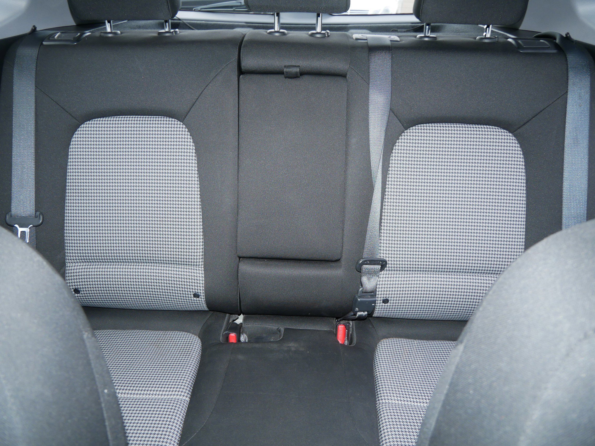 Used 2021 Hyundai Kona SE image 13