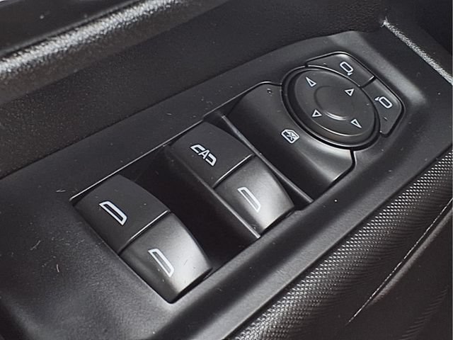 Used 2021 Chevrolet Silverado 1500 Custom Trail Boss AWD/4WD image 19