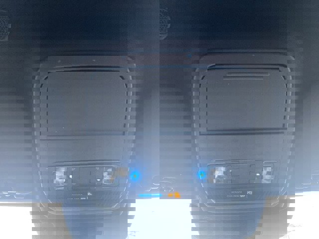 Certified 2020 Ford Explorer XLT w/ Equipment Group 202A image 21