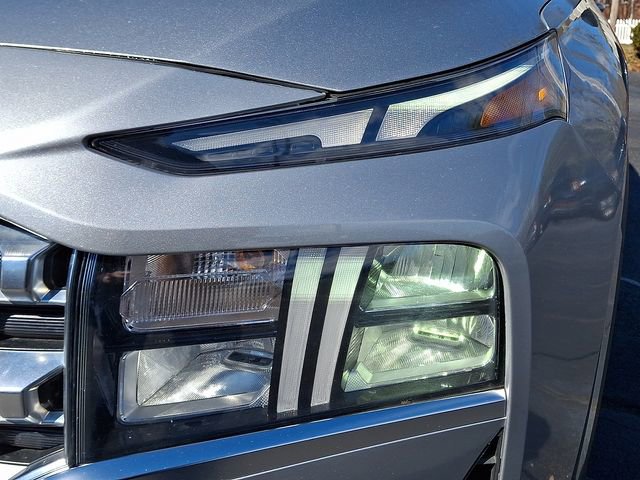 Used 2023 Hyundai Santa Fe SEL w/ Premium Package image 9