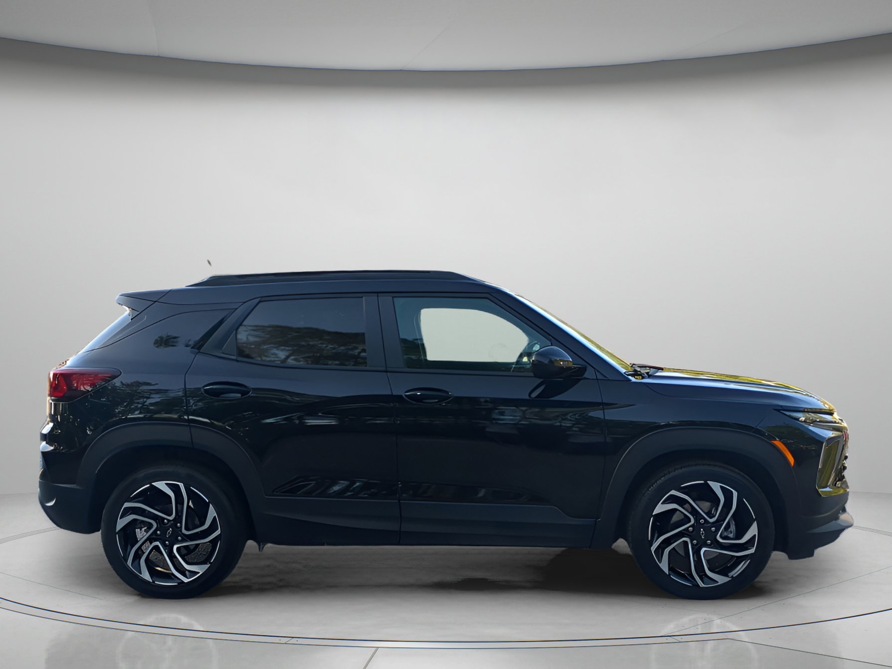 Used 2025 Chevrolet TrailBlazer RS w/ Convenience Package FWD image 39