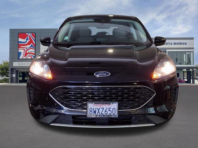 Certified 2021 Ford Escape SE FWD image 2