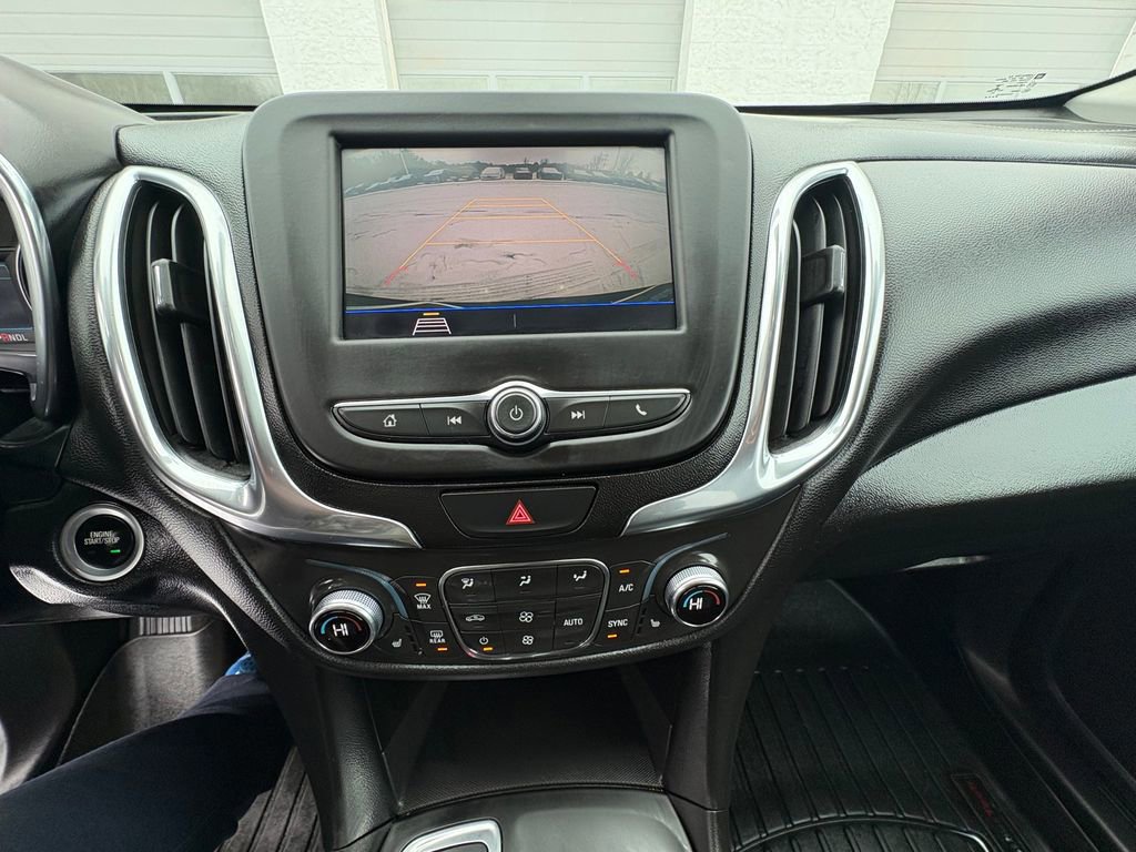 Used 2021 Chevrolet Equinox LT image 14