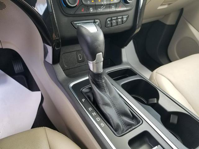 Certified 2017 Ford Escape Titanium w/ Equipment Group 301A FWD image 19