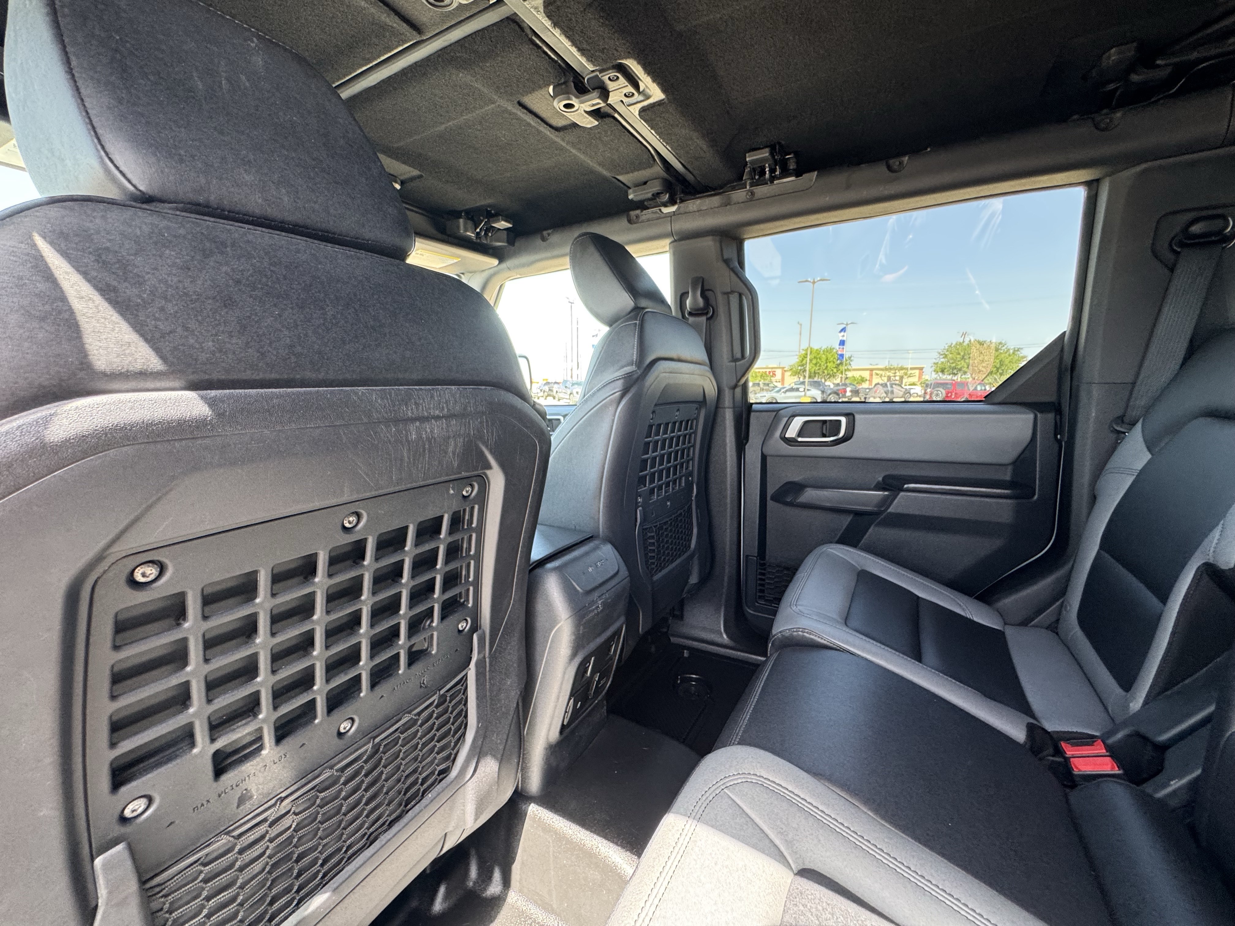 Certified 2024 Ford Bronco Black Diamond w/ Sasquatch Package AWD/4WD image 28