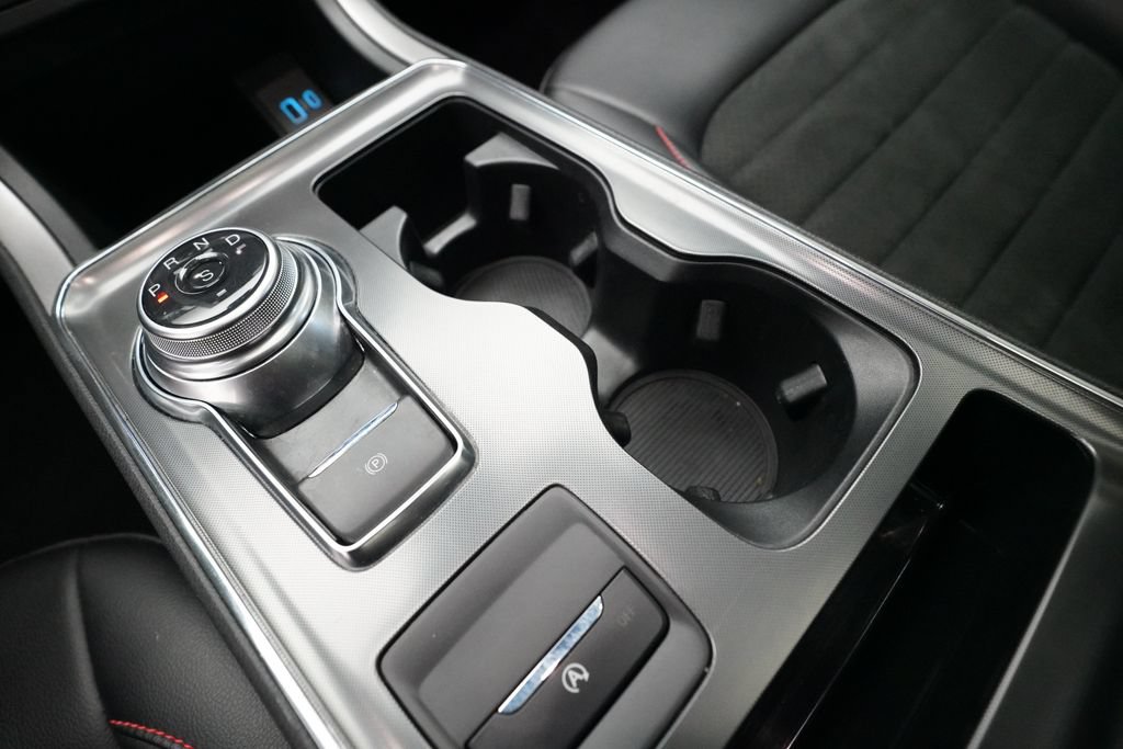 Certified 2022 Ford Edge ST-Line AWD/4WD image 17