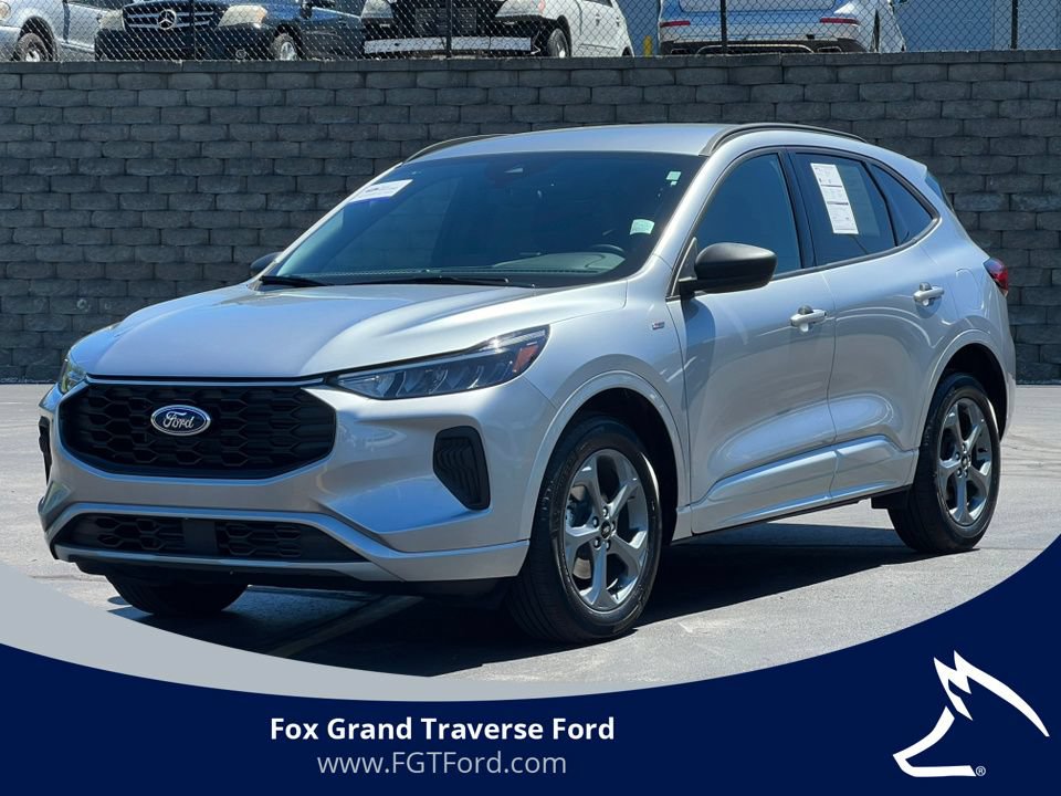 Certified 2023 Ford Escape ST-Line w/ Tech Pack #1 AWD/4WD image 1