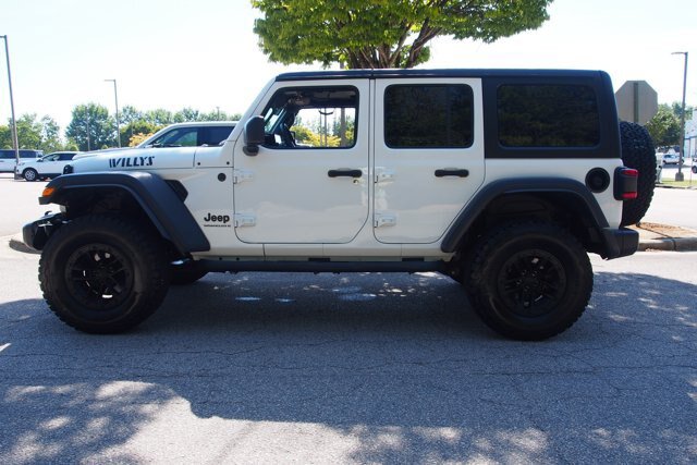 Used 2024 Jeep Wrangler Unlimited Sport AWD/4WD image 4
