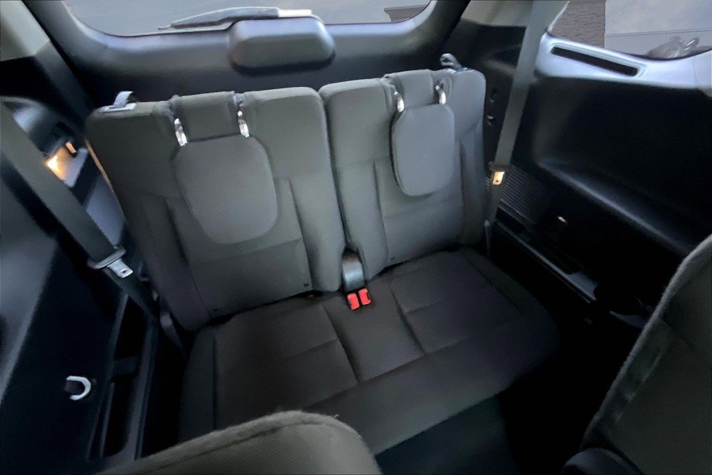 Certified 2023 Ford Explorer XLT RWD image 25