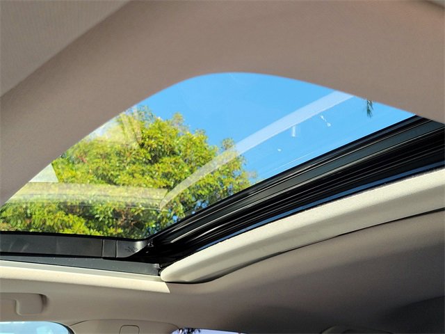 Used 2024 Honda Civic Touring image 15