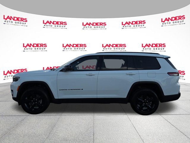Used 2023 Jeep Grand Cherokee L Laredo AWD/4WD image 6