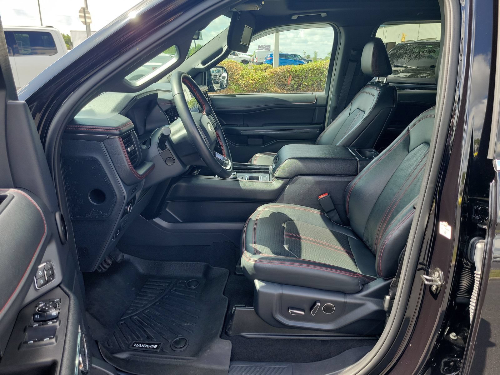 Certified 2024 Ford Expedition Limited RWD image 18