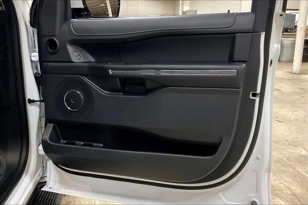 Certified 2024 Ford Expedition Max XLT image 22