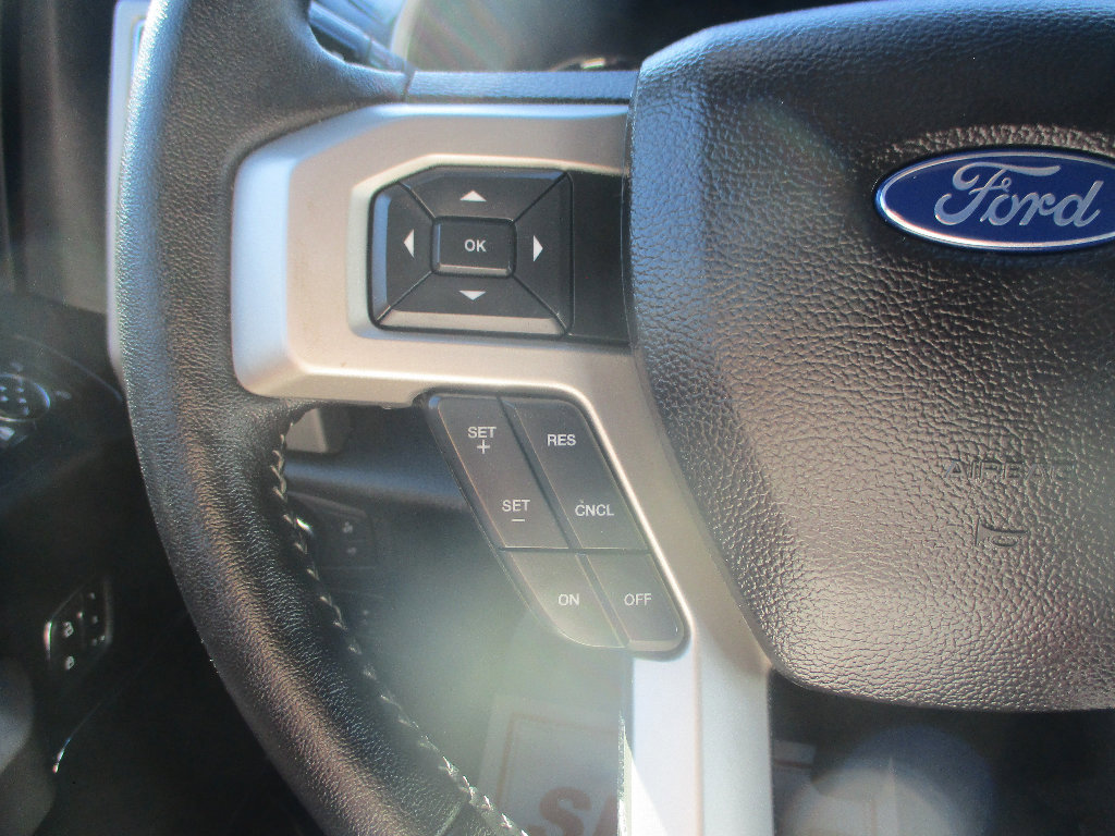 Certified 2019 Ford F150 Lariat w/ Equipment Group 502A Luxury image 16