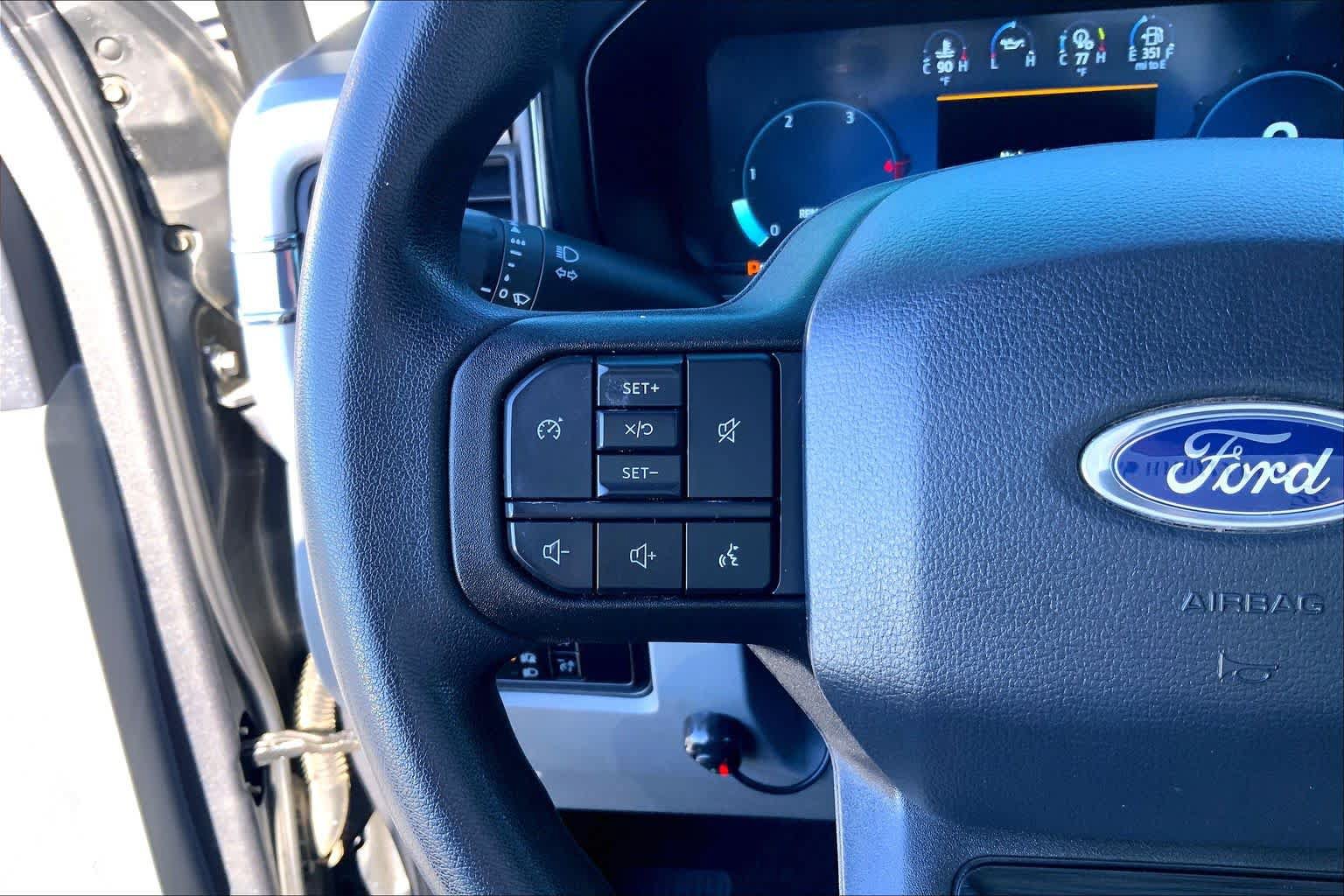 Certified 2023 Ford F350 XLT w/ Black Appearance Package AWD/4WD image 20