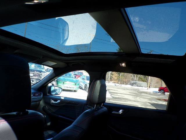 Certified 2023 Ford Escape ST-Line Elite w/ Premium Technology Package image 13