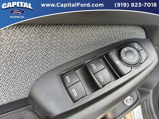 Used 2025 Chevrolet TrailBlazer LT w/ Convenience Package AWD/4WD image 21