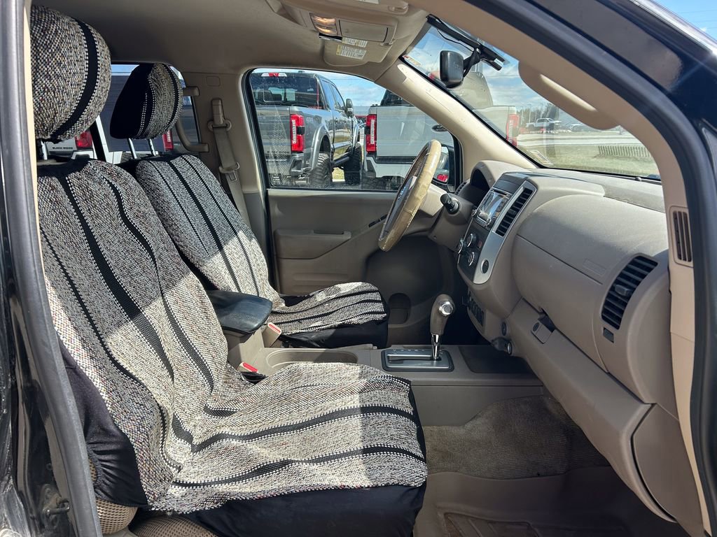 Used 2018 Nissan Frontier SV w/ Value Truck Package image 18