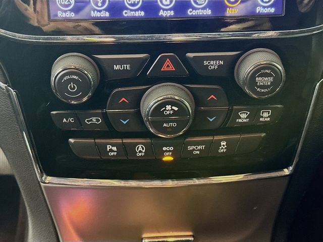 Used 2019 Jeep Grand Cherokee Limited w/ Trailer Tow Group IV image 19