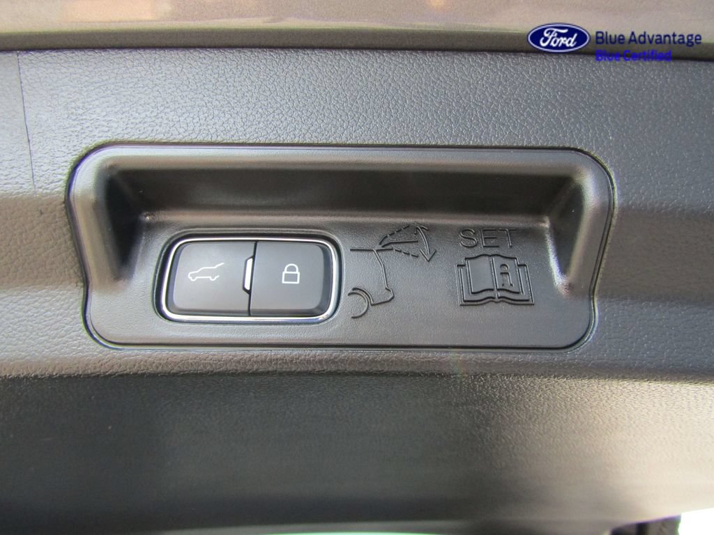 Certified 2024 Ford Explorer XLT w/ Equipment Group 202A AWD/4WD image 26