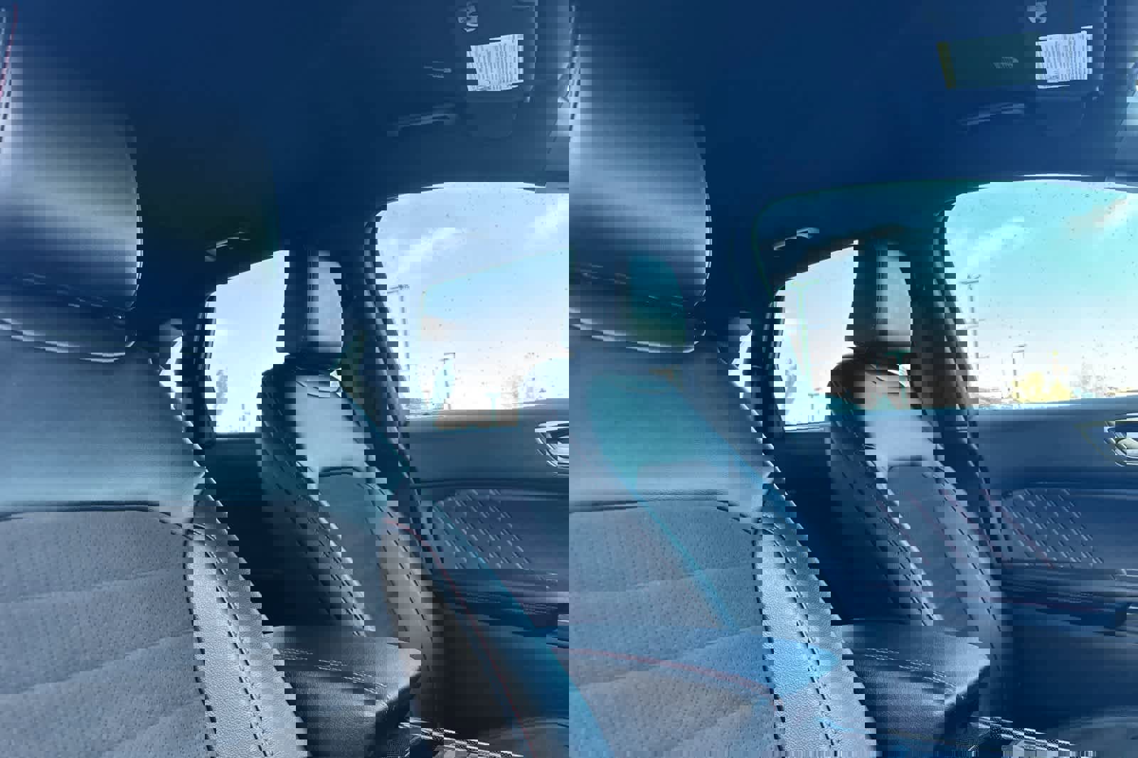 Certified 2021 Ford Edge ST-Line w/ Class II Trailer Tow Package image 17