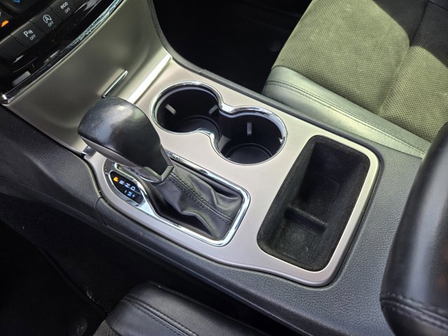 Used 2021 Jeep Grand Cherokee Laredo X image 16