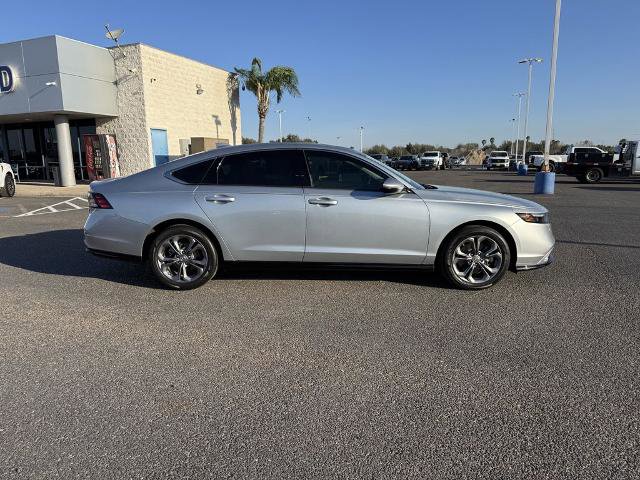 Used 2024 Honda Accord EX-L image 2
