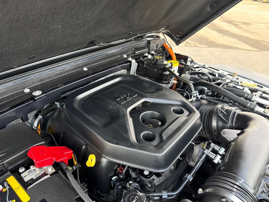 Used 2024 Jeep Wrangler Unlimited AWD/4WD image 58